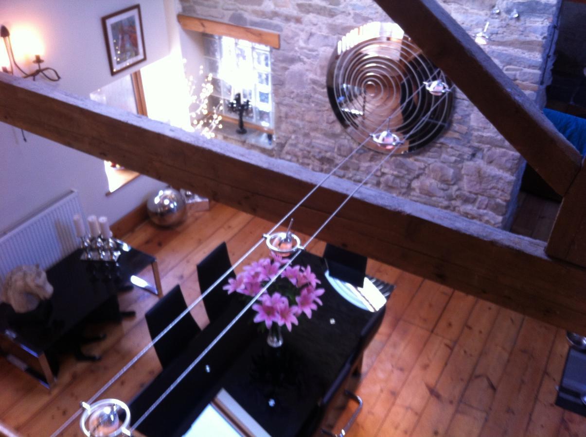 Bed and Breakfast Beudy Bach Cross Hands Номер фото