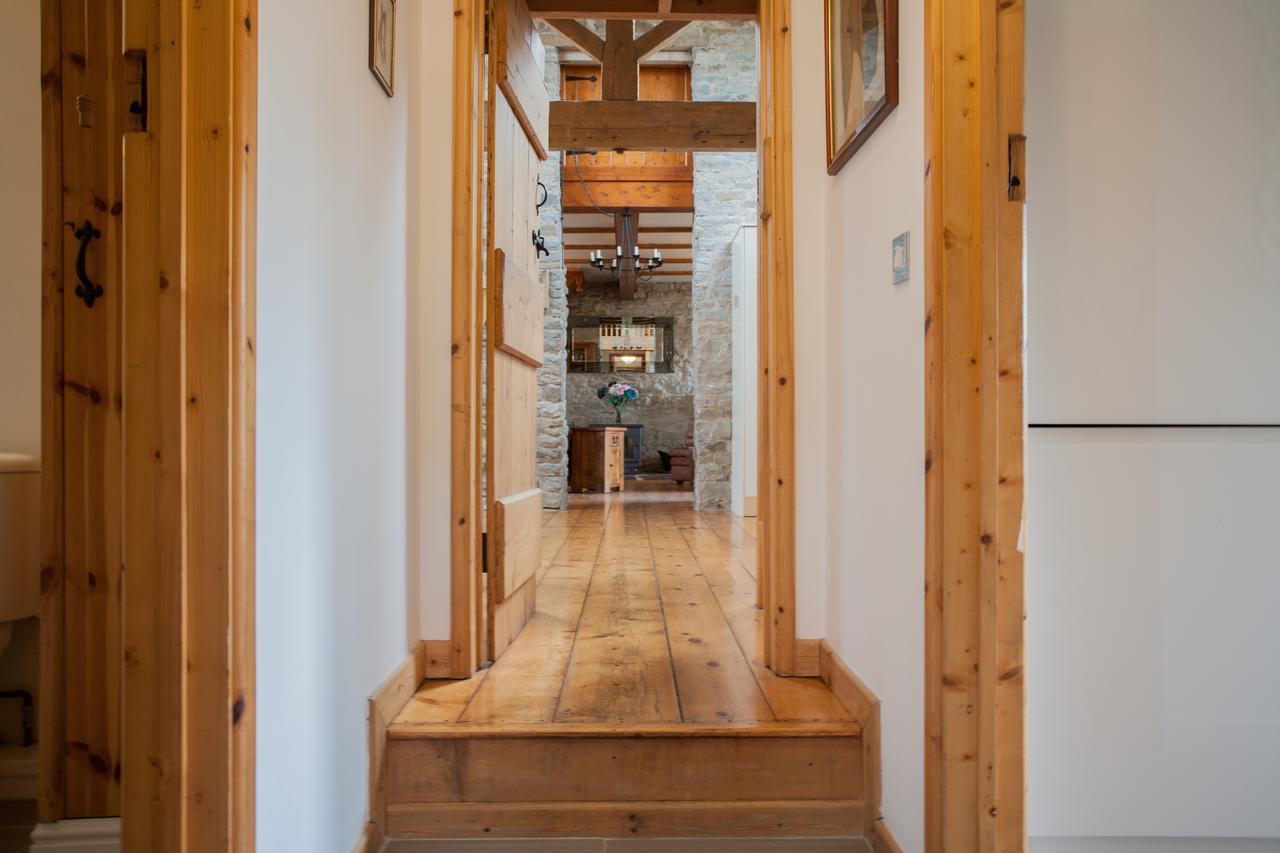 Bed and Breakfast Beudy Bach Cross Hands Екстер'єр фото